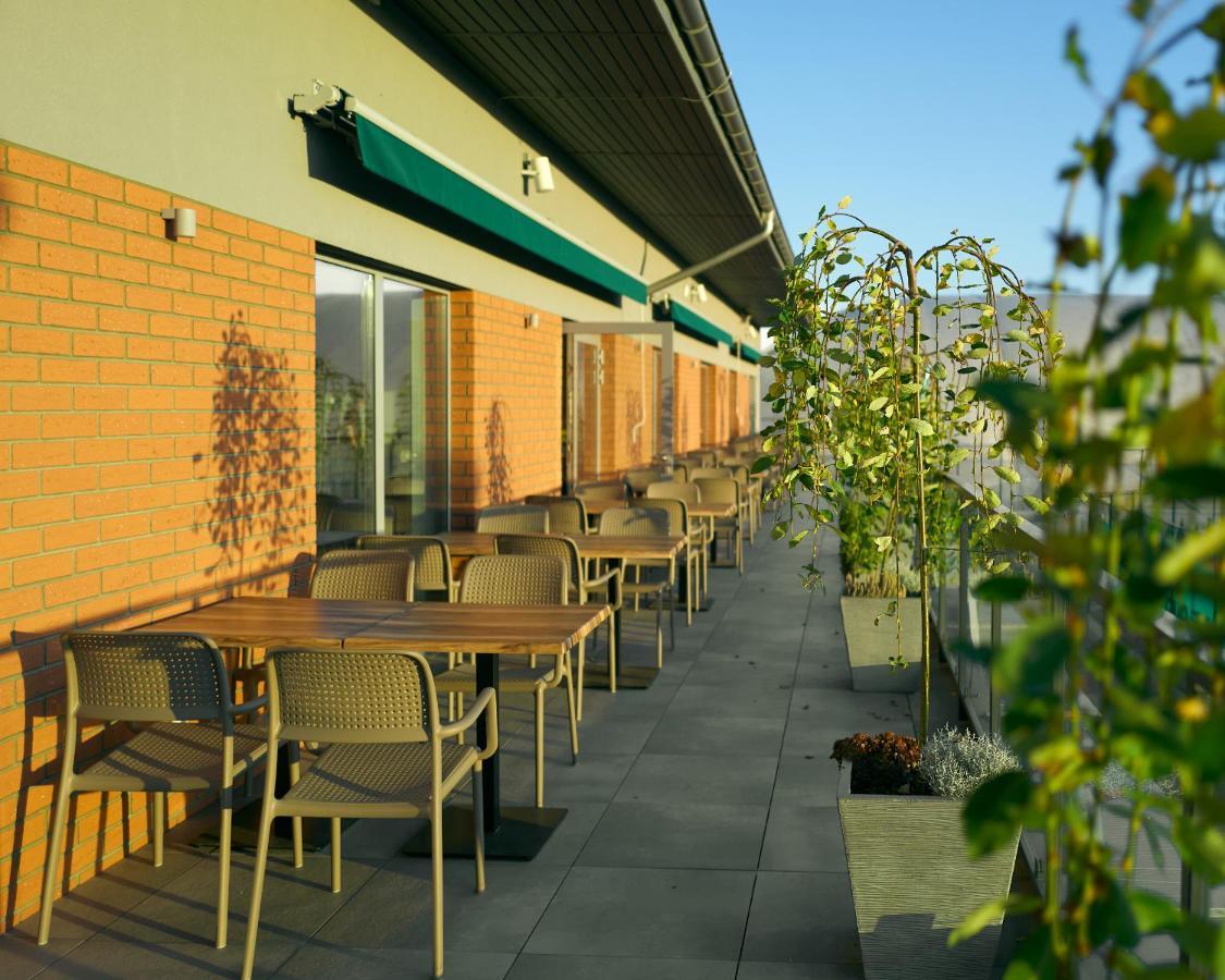 Tennis & Country Club Hotel Giebultow  Экстерьер фото